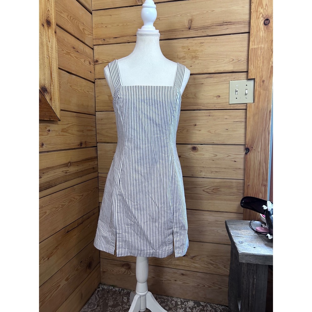 Forever 21 Navy White Pinstripe Square Neck Mini Dress Size Large Skirtall‎ Y2K